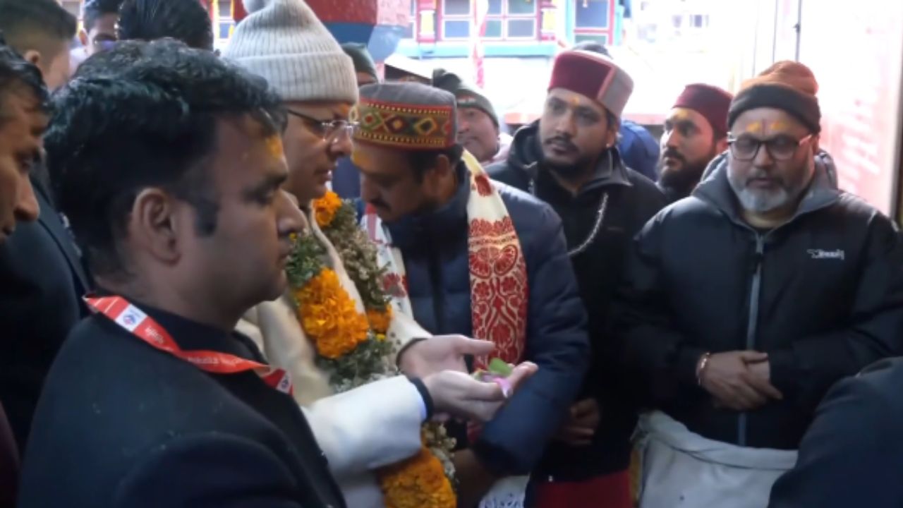 देवभूमि की दिव्यता में डूबा बद्रीनाथ! सीएम धामी ने कहा-‘यह केवल उत्सव नहीं, हमारी पहचान है’
