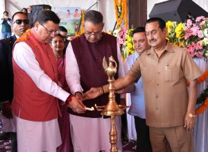 CM announces Rs 200 crore polyhouse scheme, free canal irrigation