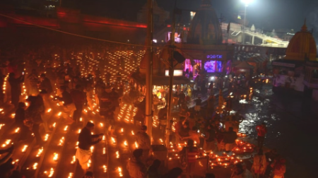 Haridwar : संध्याकालीन गंगा आरती के बाद आज हजारों दीपों