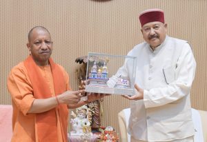 Maharaj meets UP CM Yogi Adityanath, discusses pending issues
