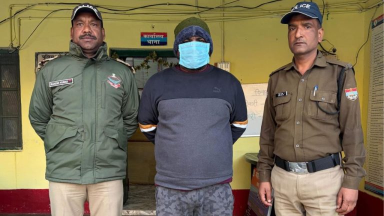 Rudraprayag: सोलर प्लॉट लगवाने के नाम पर लोगों से पैसे हड़पने वाला गिरफ्तार