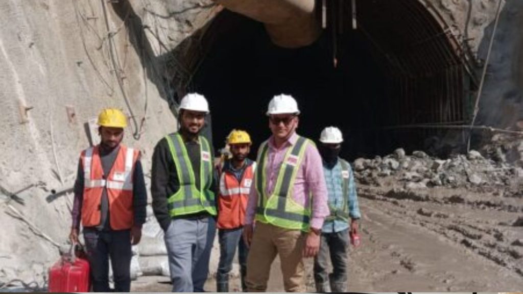 Uttarakhand News: जमरानी बांध परियोजना में टनल निर्माण और सड़क सुधार; अपर जिलाधिकारी ने किया निरीक्षण