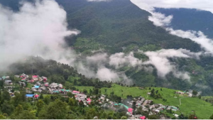 weather news : पर्वतीय जिलों के कुछ हिस्सों में हल्की