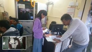 आधार कार्ड्स का जखीरा मिला! रामनगर में CSC सेंटरों पर एक्शन, संचालक मौके से फरार