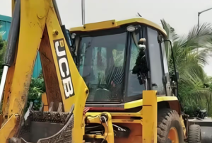 उत्तराखंड में दूसरे दिन भी बुलडोजर ऐक्शन, सरकारी जमीन पर