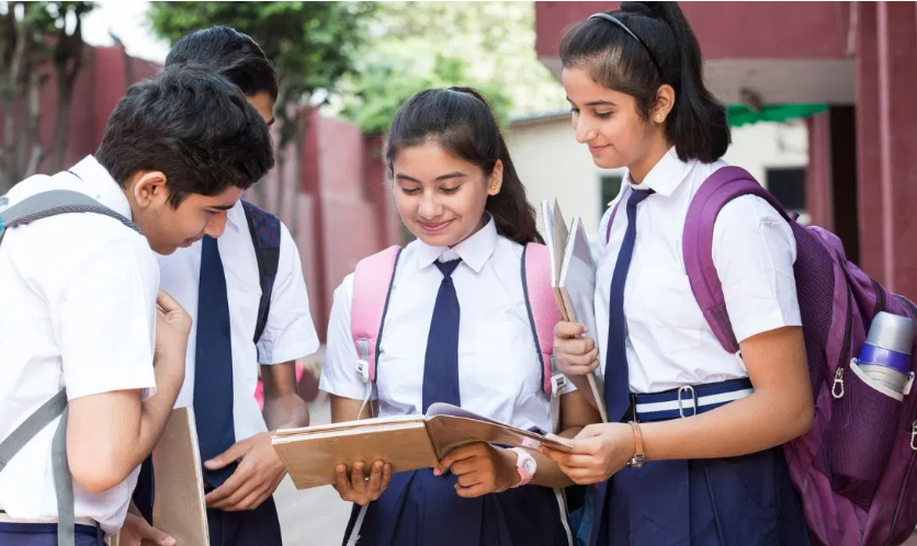 उत्तराखंड में प्राइवेट स्कूल नहीं वसूल पाएंगे मनमानी फीस, सख्त