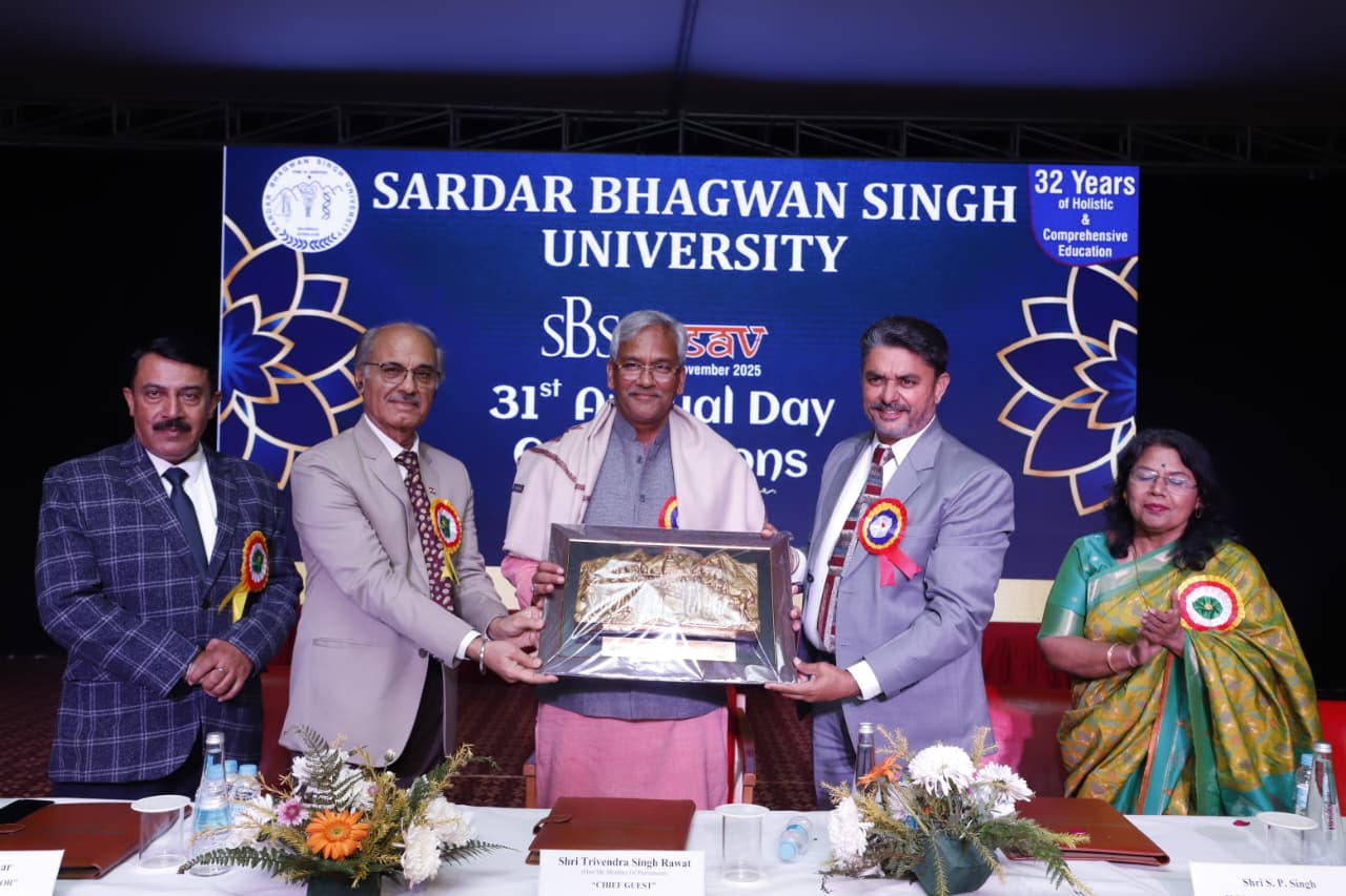 एसबीएसएमयू ने रचनात्मकता, उत्सव और सांस्कृतिक भव्यता के साथ 31वां