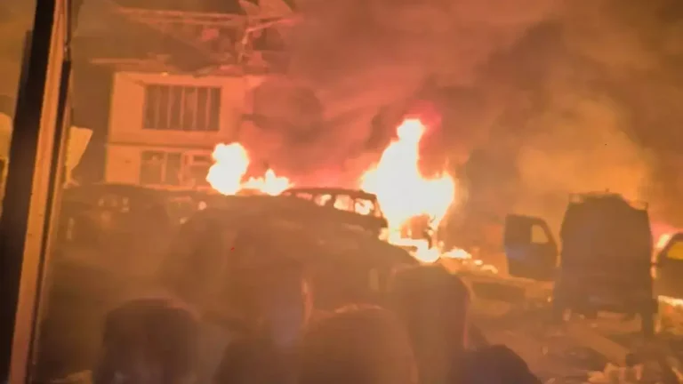 कश्मीर के नौगाम थाने में घातक धमाका: अमोनियम नाइट्रेट की