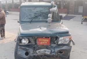 दुर्घटना : तस्कर पकड़ने जा रहे वन कर्मी की मौत,