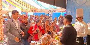 नैनीताल में 2 दिवसीय फूड फेस्टिवल का शुभारंभ, 16 होटल और 6 सांस्कृतिक दलों ने भाग लिया