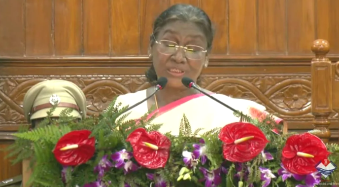 राष्ट्रपति मुर्मु पहुंचीं विधानसभा ,कहा उत्तराखंड है विकास की नई