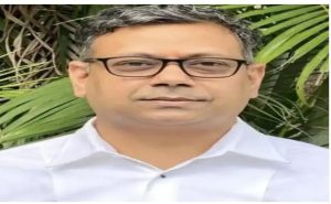 सरकारी दौरे में हादसा, आईएफएस पराग धकाते को एयरलिफ्ट कर