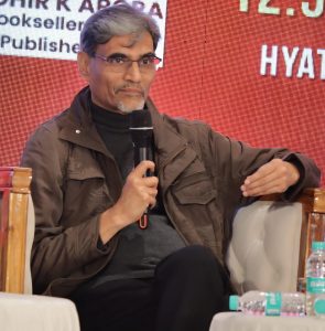 Desi Pulp fiction created generations of readers: Yashwant Vyas