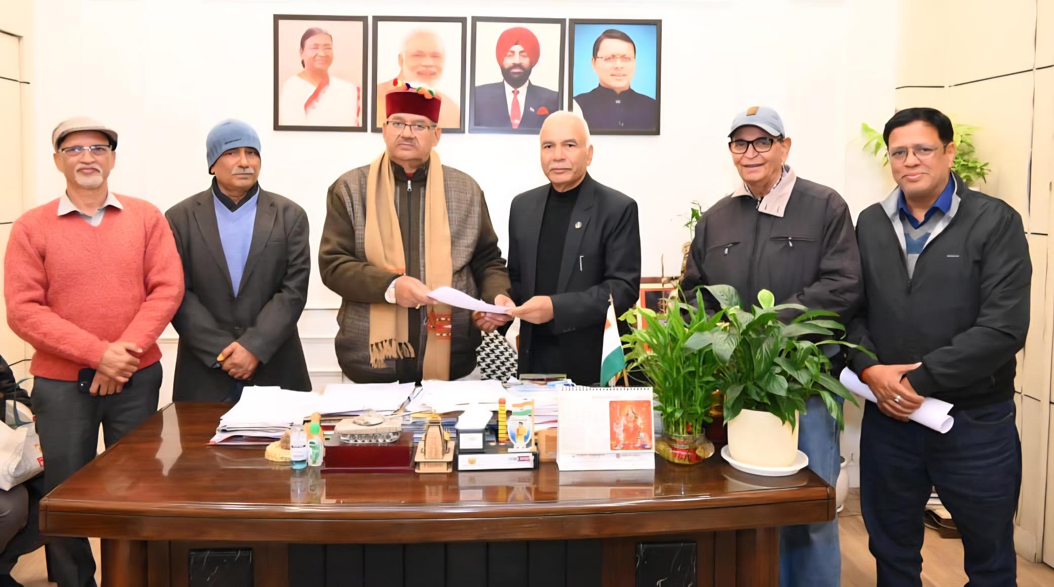 Dhaad team meets Agri Minister Joshi, submits plea for hike in Malta cultivation
