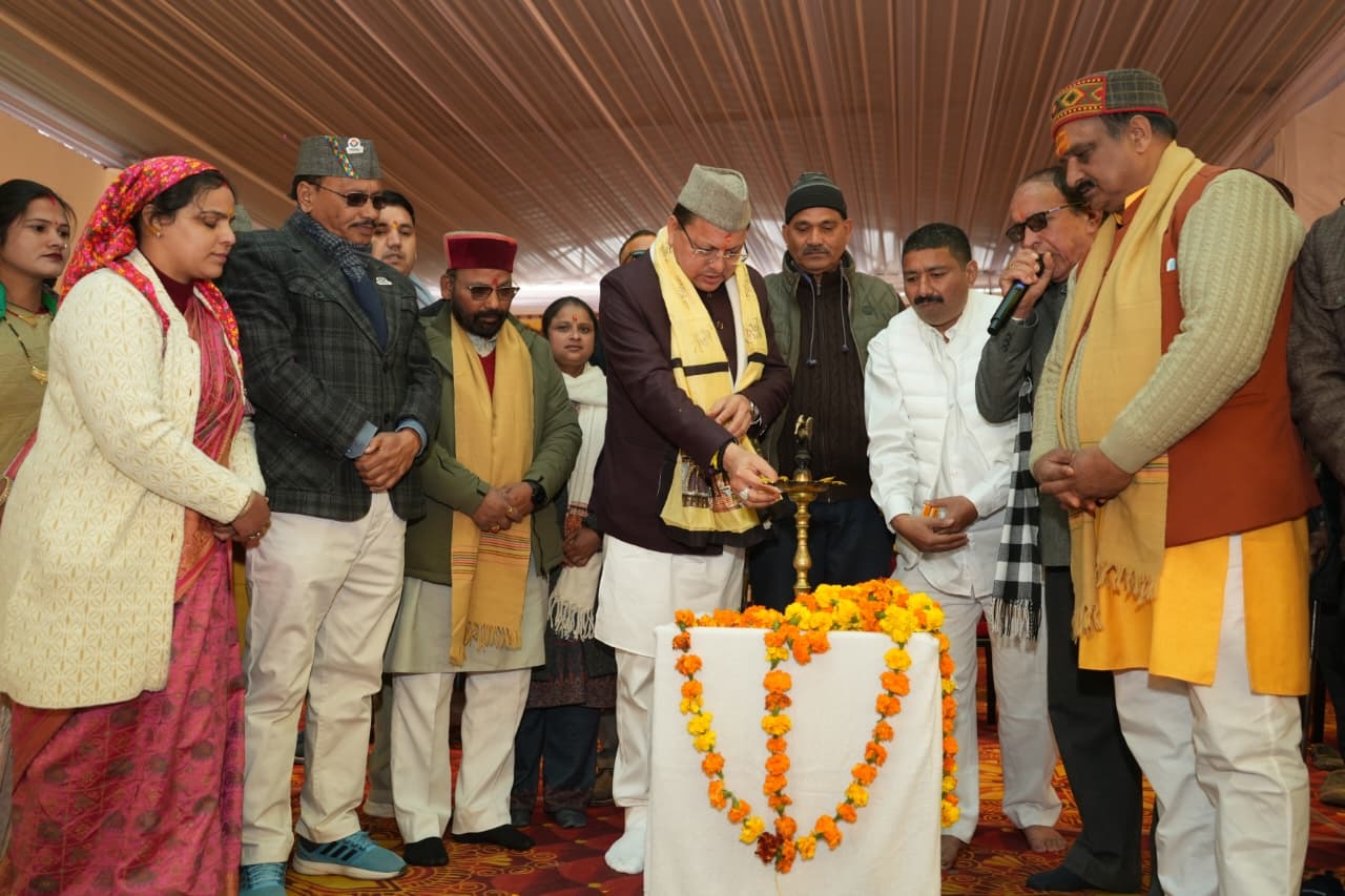 Govt fully committed to promoting local products & tourism: Dhami