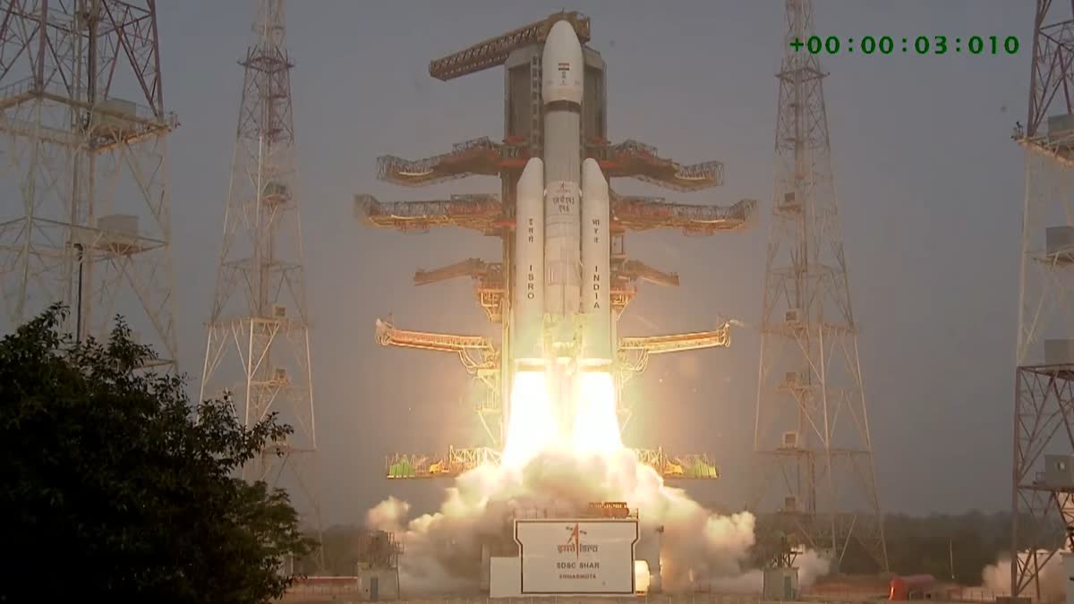 ISRO की कमर्शियल उपलब्धि: LVM3-M6 अभियान के माध्यम से AST