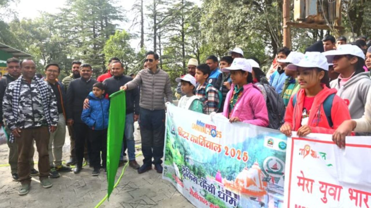 Nainital News: 13 किलोमीटर ट्रैकिंग के साथ विंटर कार्निवाल संपन्न, ईको-टूरिज्म को मिला नया जीवन