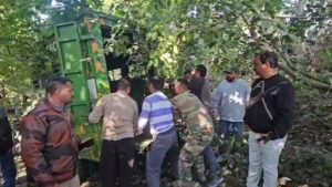 Nainital: पर्यटकों की लापरवाही एक बेजुबान पर पड़ी भारी, ऐसे बची सांभर डियर की जान