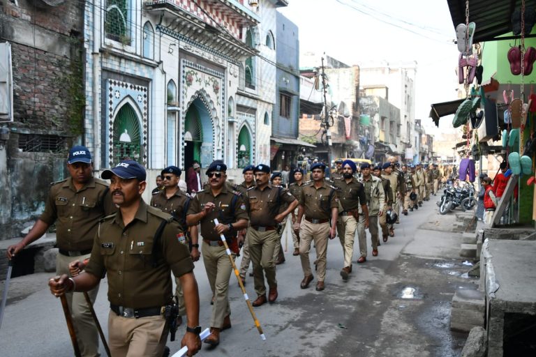 Nainital: बनभूलपुरा रेलवे भूमि अतिक्रमण विवाद पर जल्द आएगा सुप्रीम कोर्ट का फैसला, छावनी में तब्दील हुआ इलाका