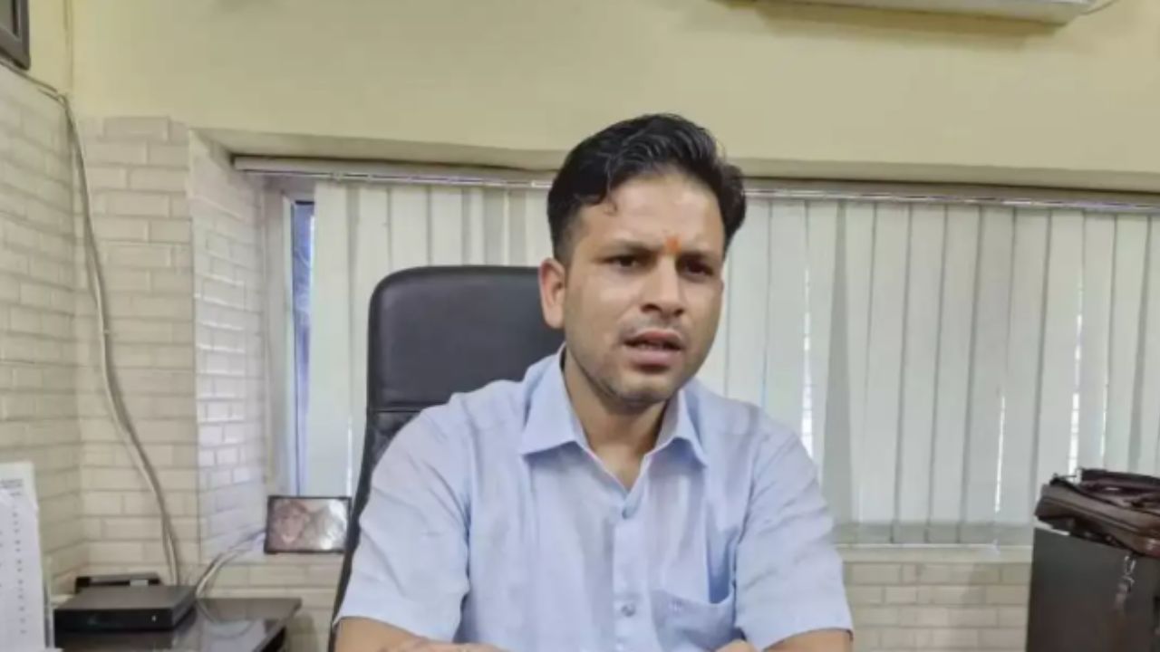 Nainital: हल्द्वानी में आधी रात को दबिश, अवैध बेसमेंट खुदाई पर एसडीएम ने की ये कार्रवाई