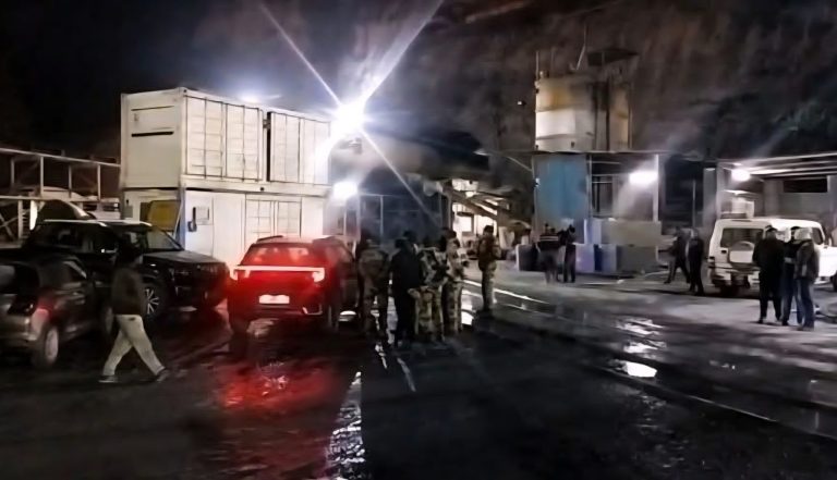 उत्तराखंड के चमोली जिले में टीएचडीसी परियोजना स्थल पर दुर्घटना: