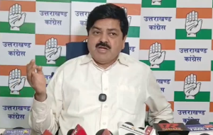 कर्मचारियों से संपत्ति का ब्यौरा मांगने पर भड़की कांग्रेस, बताया