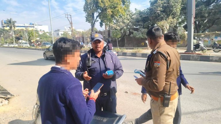 दून पुलिस का ट्रैफिक नियम तोड़ने वालों पर एक्शन, 481