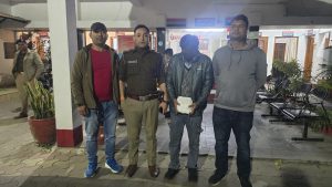 नैनीताल: नशा विरोधी अभियान में हल्द्वानी पुलिस की बड़ी सफलता, 896 ग्राम चरस के साथ तस्कर गिरफ्तार