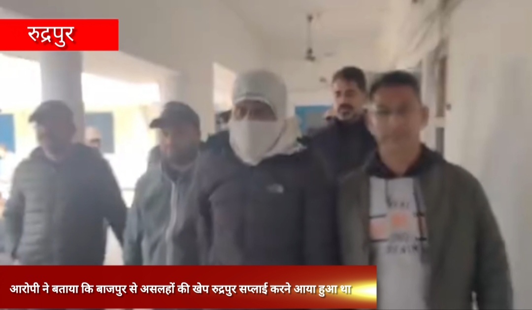 बड़ी खबर : असलहों की खेप के साथ अंतर्राज्यीय तस्कर