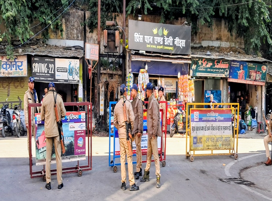 बनभूलपुरा हाई-अलर्ट पर,सुप्रीम कोर्ट में महत्वपूर्ण सुनवाई आज - myuttarakhandnews.com