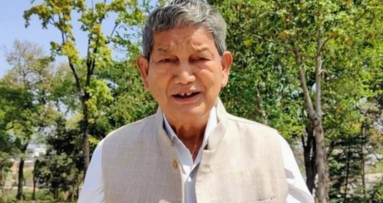 मनरेगा का नाम बदलने पर हरीश रावत का विरोध, बताया