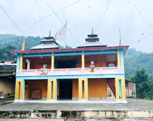 महासू मंदिर कोटी में चोरी,चार डोरिये और सोने से गढ़ी