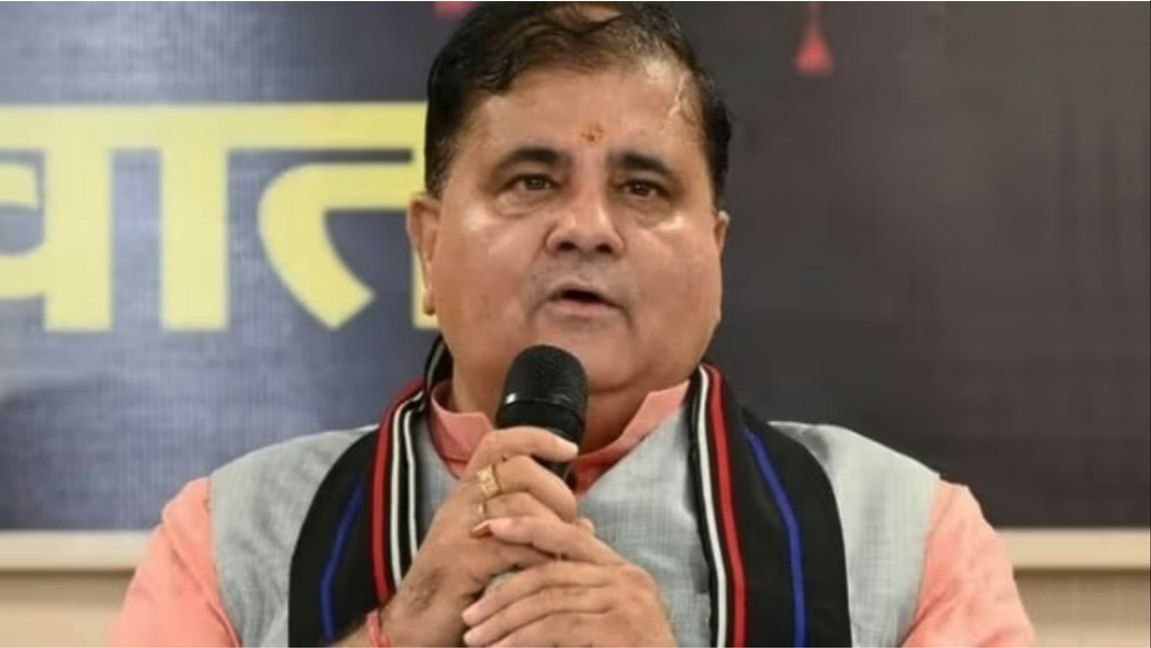 महेंद्र भट्ट को धमकी देने वाला युवक पहचाना गया, वीडियो