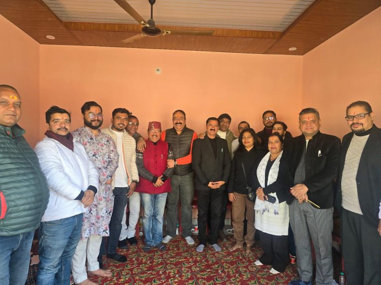 श्रीनगर में The Law Office of Abhishek Bahuguna की नई