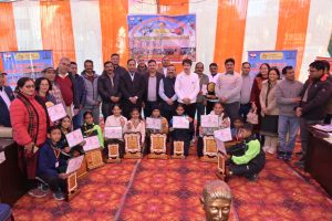 समसामयिक एवं तात्कालिक सामाजिक मुद्दों की चर्चा एवं समाधान पर