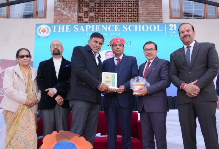 सेपियंस स्कूल विकासनगर में धूमधाम से मनाया गया 21वां वार्षिक खेल दिवस