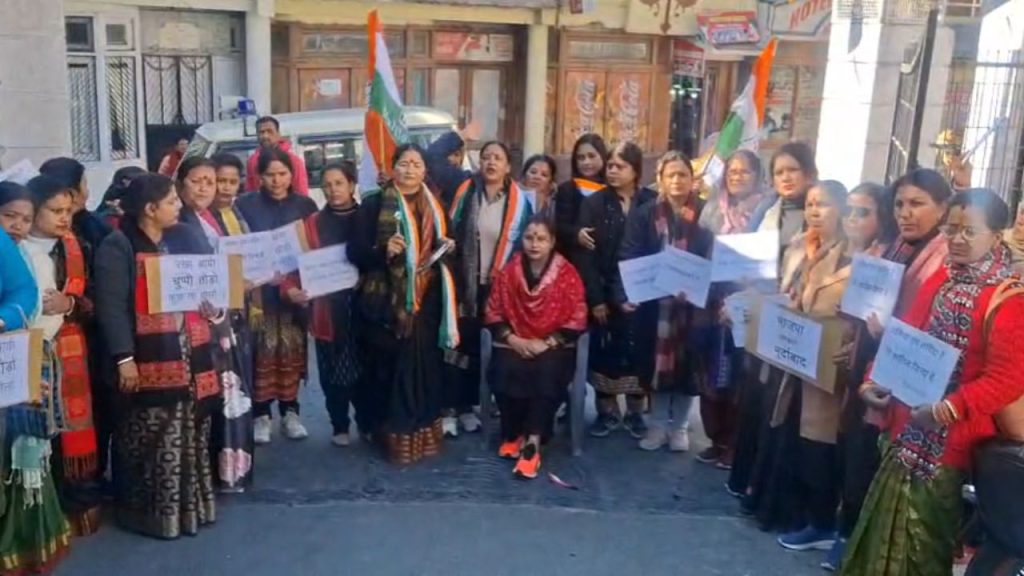 न्याय नहीं तो आंदोलन तेज होगा! अंकिता भंडारी केस में VIP नाम उजागर करने की मांग, नैनीताल में उग्र प्रदर्शन