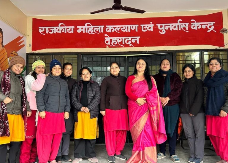 उत्तराखण्ड महिला आयोग की उपाध्यक्ष ऐश्वर्या रावत ने निराश्रित महिलाओं