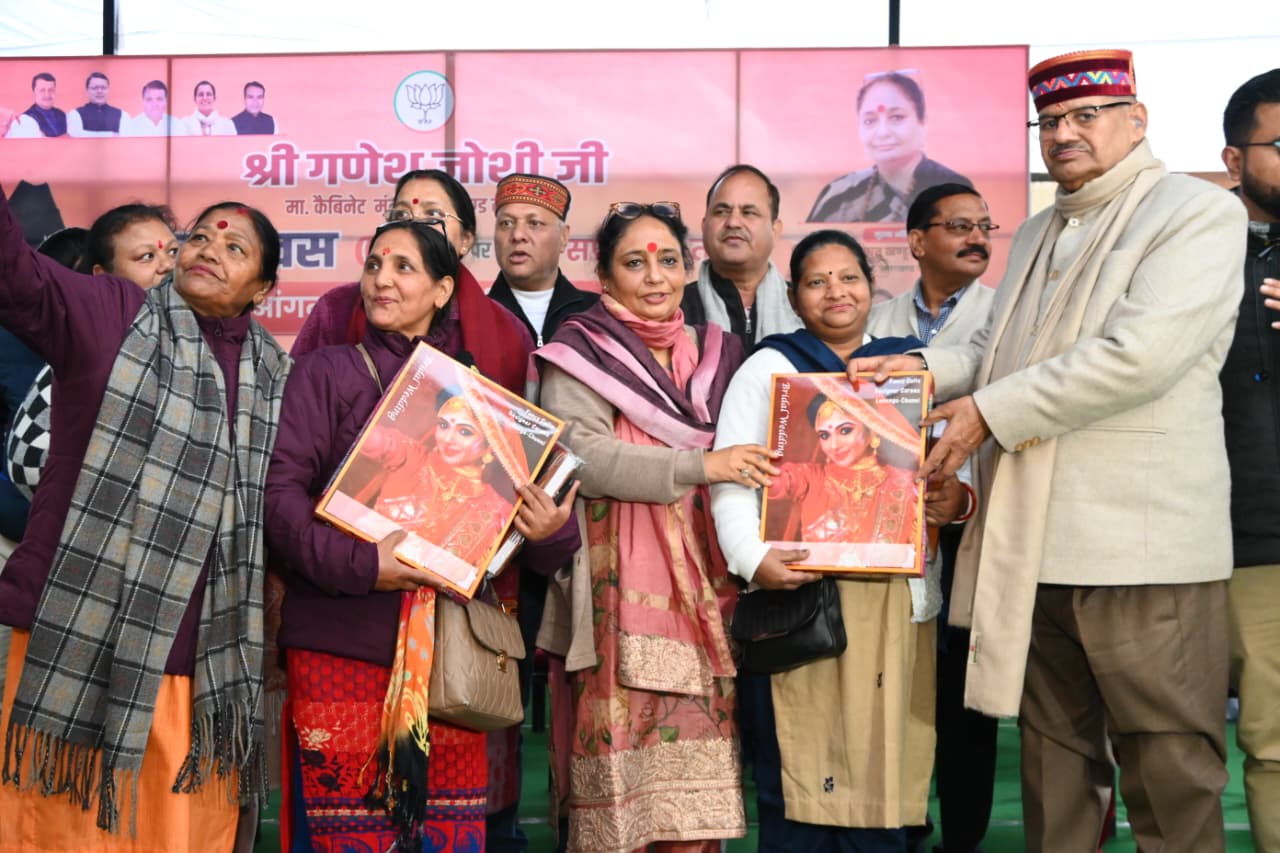 Anganwadi Workers felicitated at “Seva Saptah” celebration