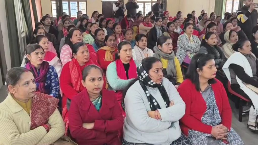 Dehradun: डोईवाला में स्वयं सहायता समूह की महिलाओं का बढ़ाया हौसला, इनको किया सम्मानित