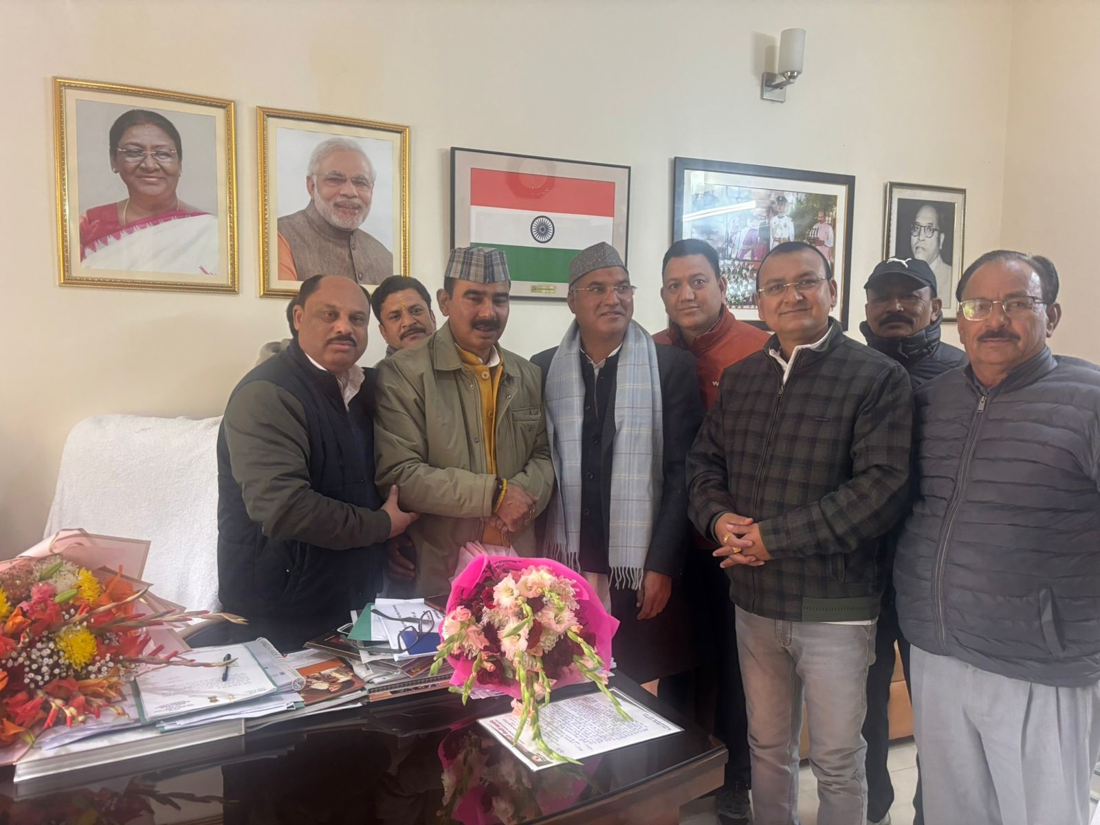 Govt takes note of Taxi-Maxi fitness problems, solution expected soon