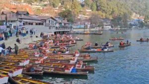 Nainital: पर्यटन में गिरावट से होटल कारोबारियों में बढ़ी चिंता, प्रशासन की नीतियों पर उठाए ये सवाल