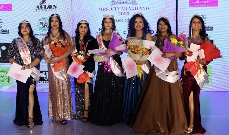 Rhythm crowned Mrs Uttarakhand, Shraddha Srivastava is First Runner-up
