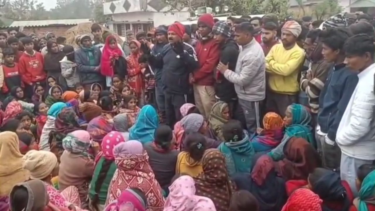 Uttarakhand: रामनगर में तेंदुए का आतंक, एक महिला को बनाया निवाला, ग्रामीणों में भारी आक्रोश