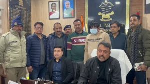 उत्तराखंड STF की बड़ी सफलता: फर्जी शस्त्र लाइसेंस गिरोह का