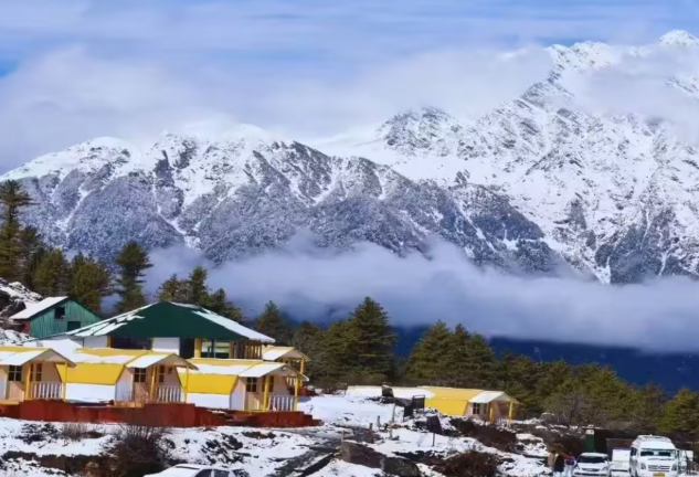 उत्तराखंड के हर जिले में विकसित होंगे दो टूरिज्म विलेज,