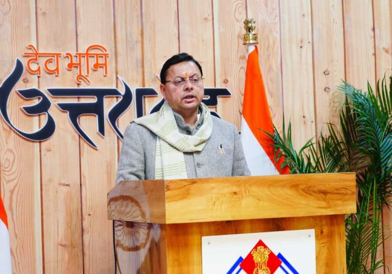 उत्तराखंड में प्रशासनिक हलचल: आईएएस-पीसीएस अधिकारियों के बड़े फेरबदल, मीनाक्षी