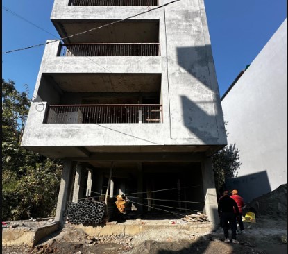 एमडीडीए का बड़ा एक्शन, मालसी–मसूरी और ग्राफिक एरा रोड पर अवैध निर्माण सील