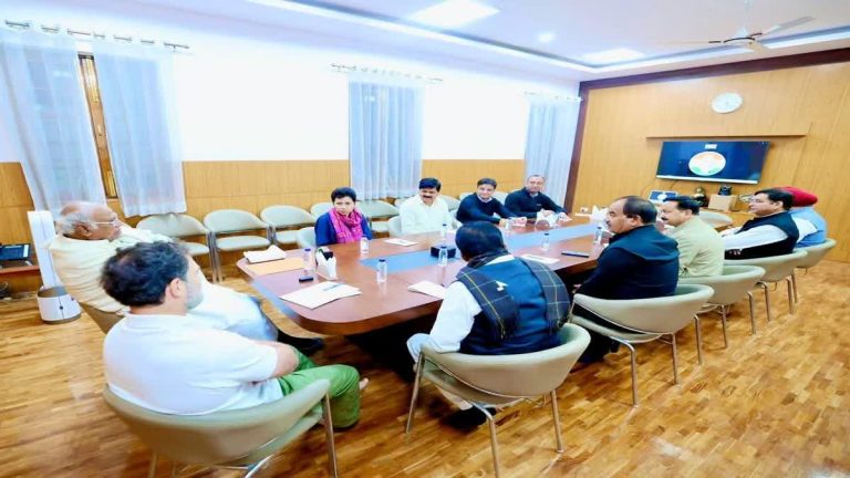 कांग्रेस आलाकमान ने उत्तराखंड के चार प्रमुख नेताओं को सौंपी