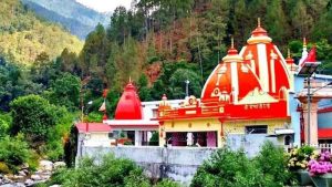 कैंची धाम ने बदल दी जमीन की तस्वीर: नैनीताल में रियल एस्टेट के दाम करोड़ों में, निवेशक और श्रद्धालु दोनों प्रभावित